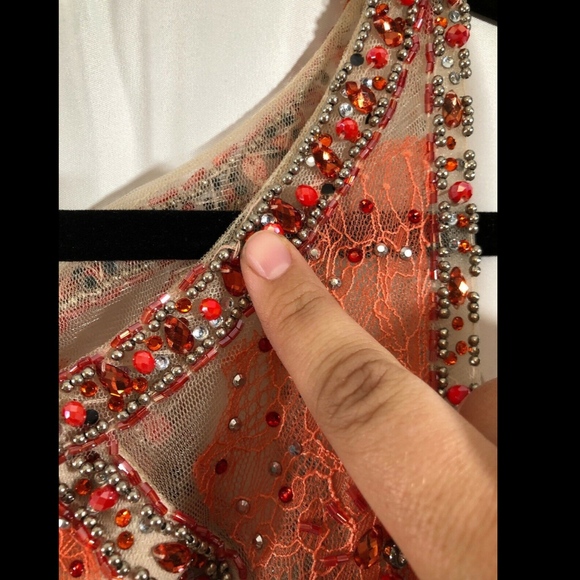 NWD Terani Couture embellished lace gown SZ 14 - Picture 3 of 8